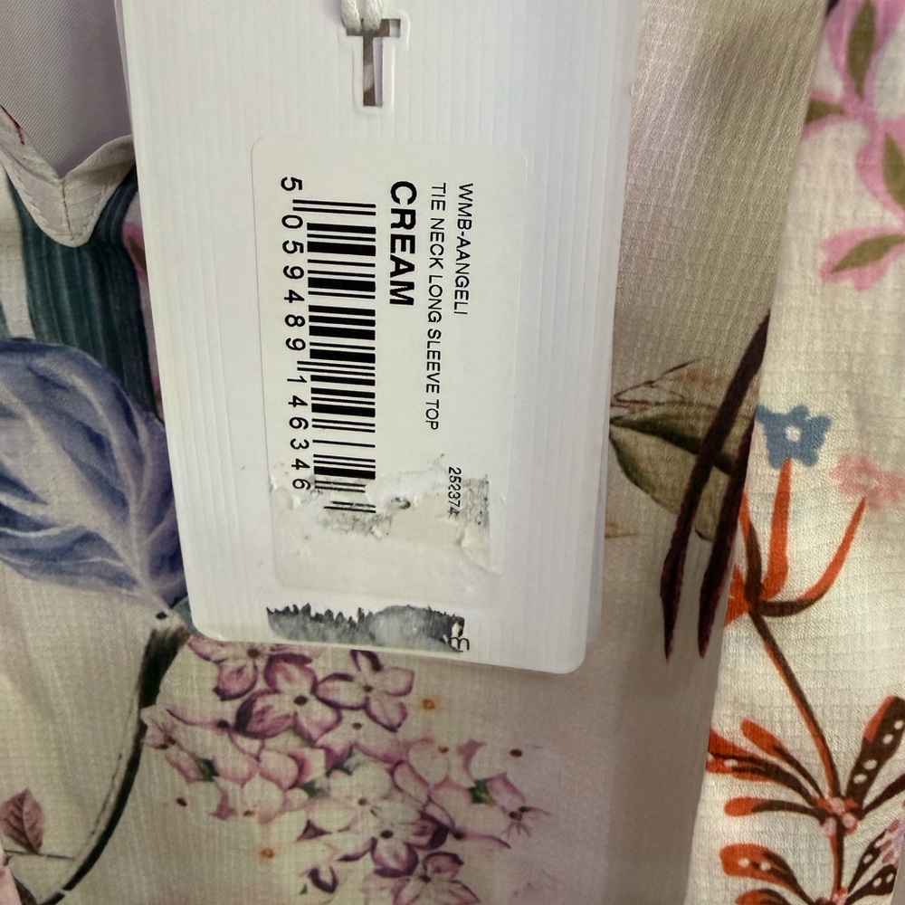 Ted Baker Silk Floral Bow-Tie Blouse - Picture 9 of 9